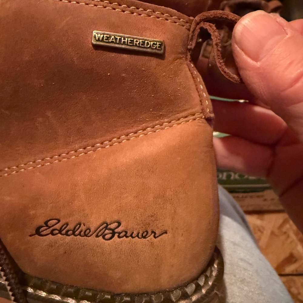 Eddie Bauer Tan Moc-Toe Leather Boots - Picture 8 of 9